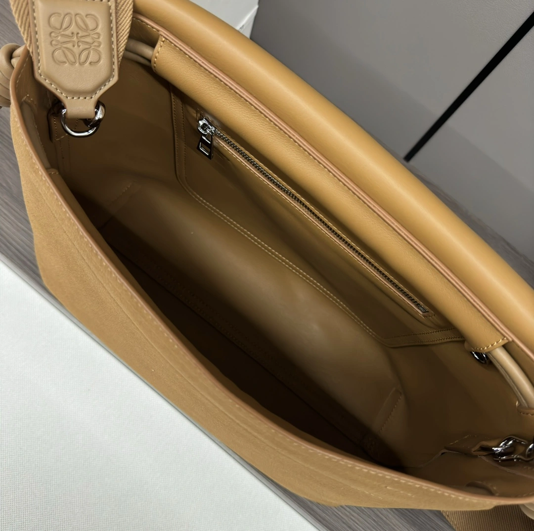 Effortless Loewe Satchel Bags 67172