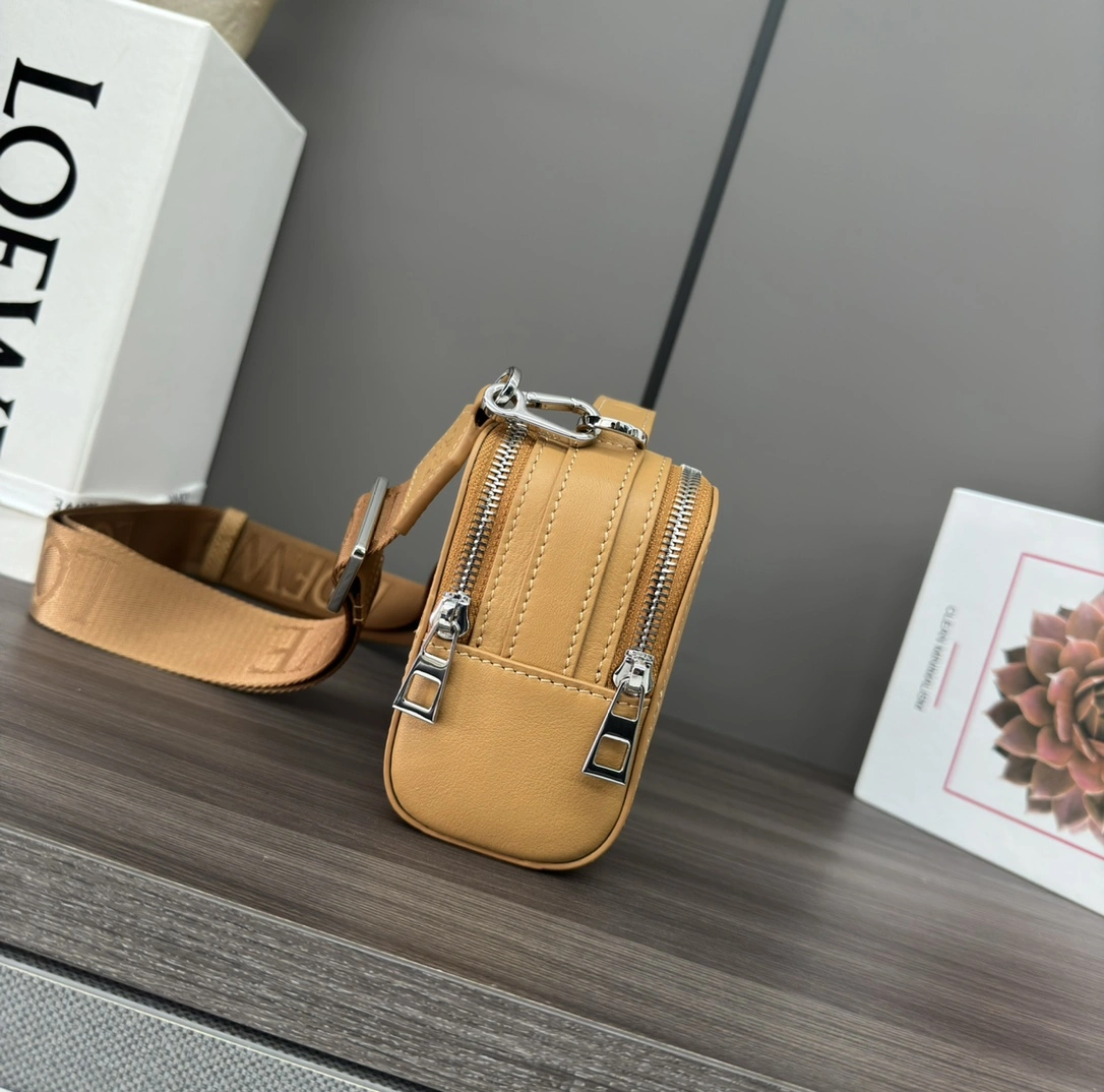 Unique Loewe Satchel Bags 67167