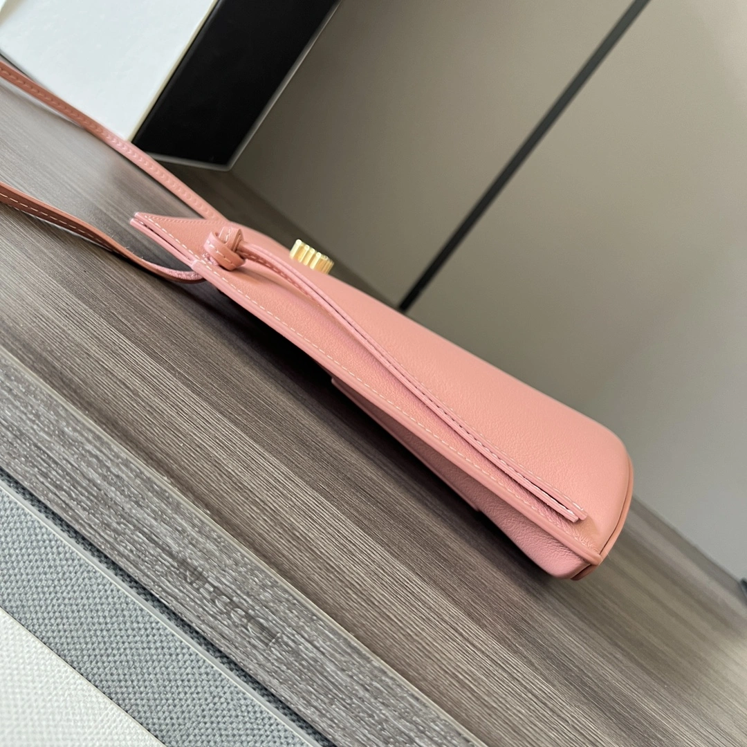 Breathable Loewe Satchel Bags 67164