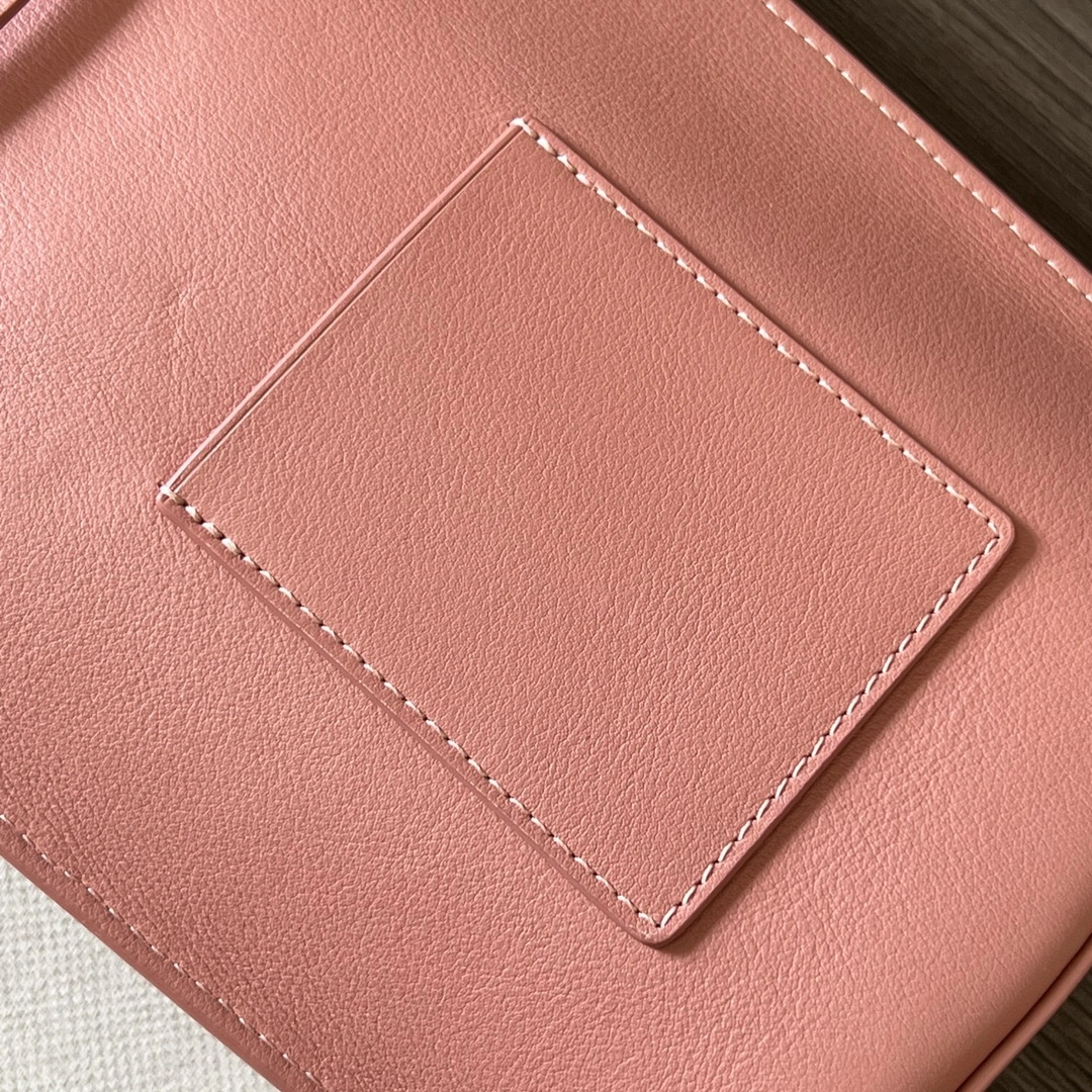 Breathable Loewe Satchel Bags 67164