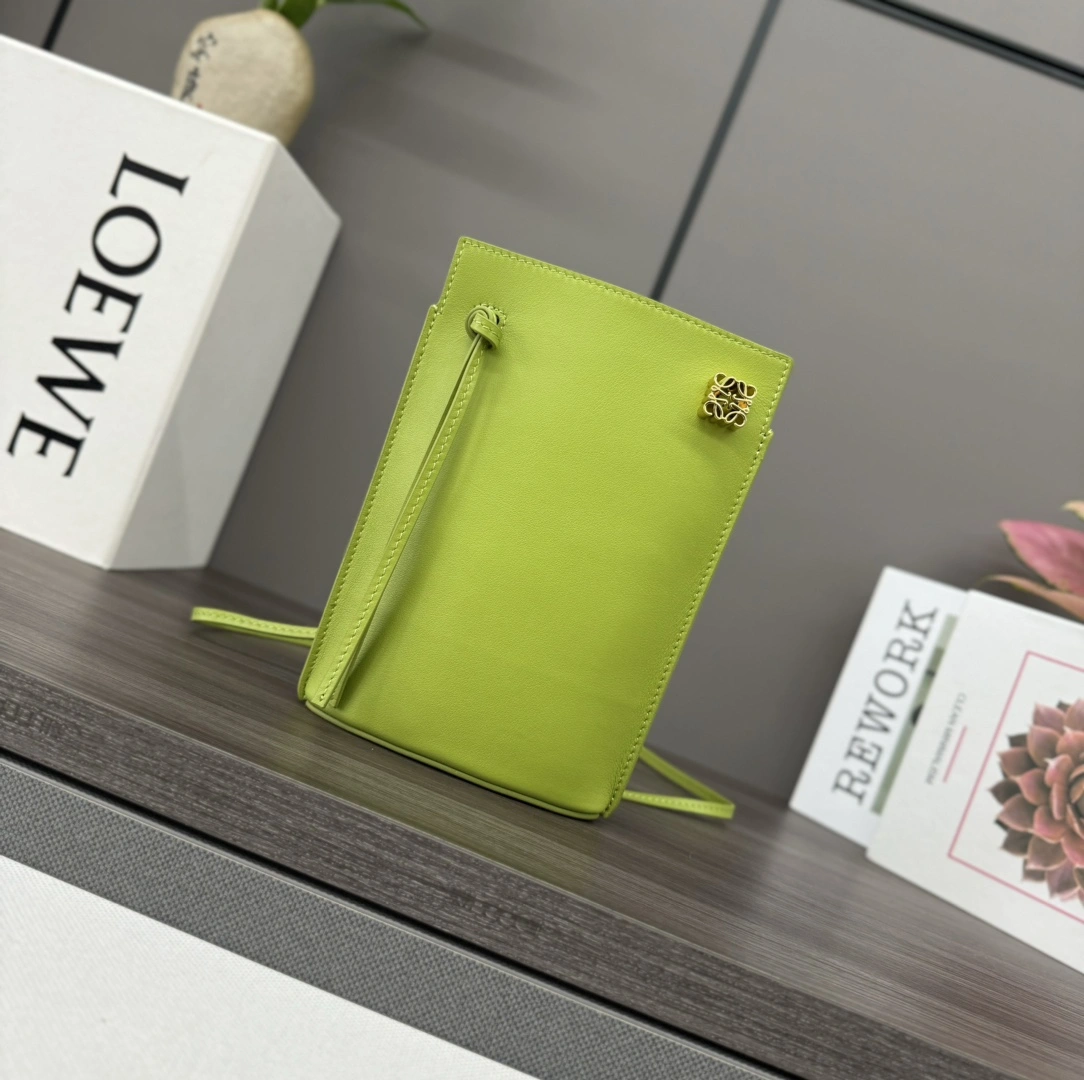 Loewe Satchel Bags WrinkleFree 67170