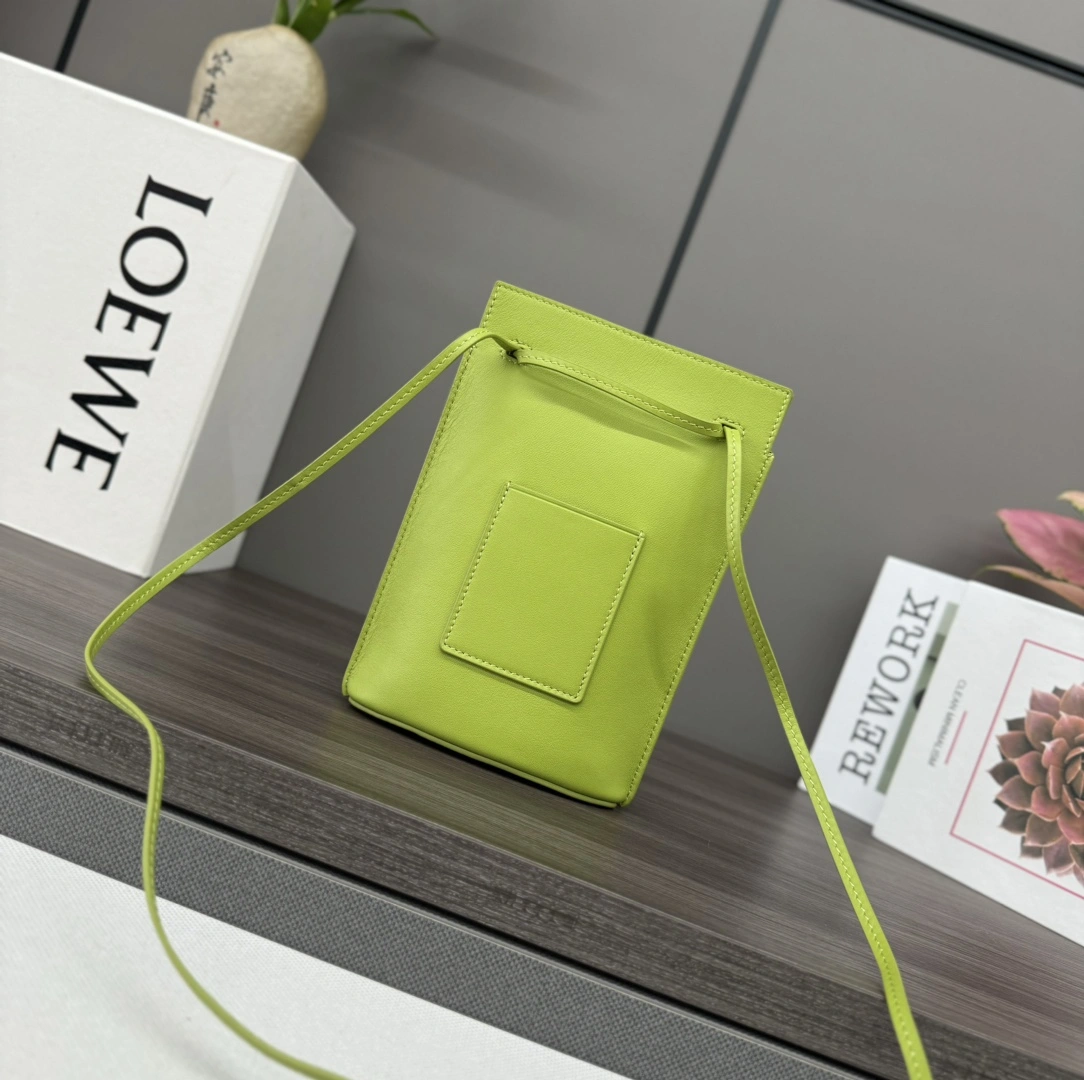 Loewe Satchel Bags WrinkleFree 67170