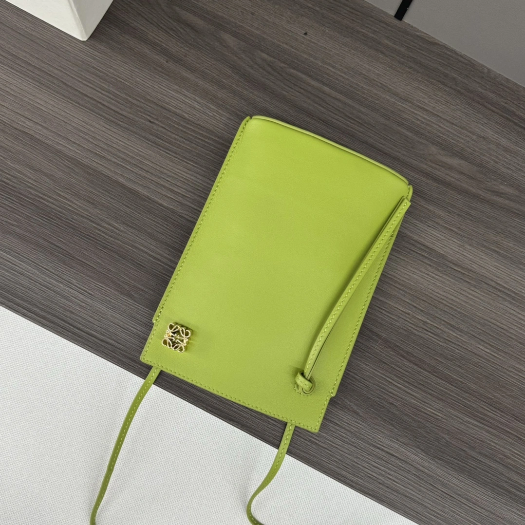 Loewe Satchel Bags WrinkleFree 67170