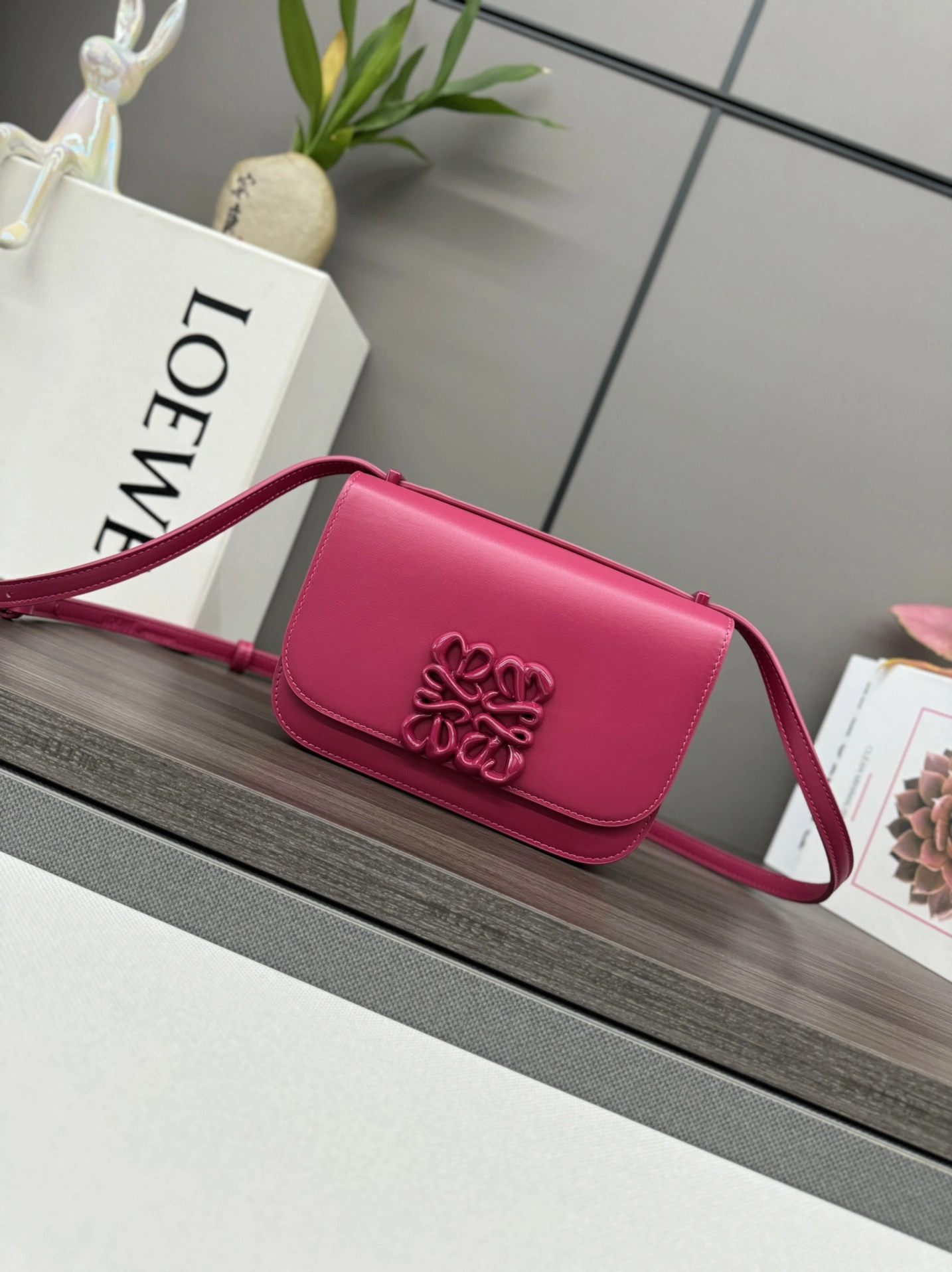 Classic Loewe Satchel Bags 67166