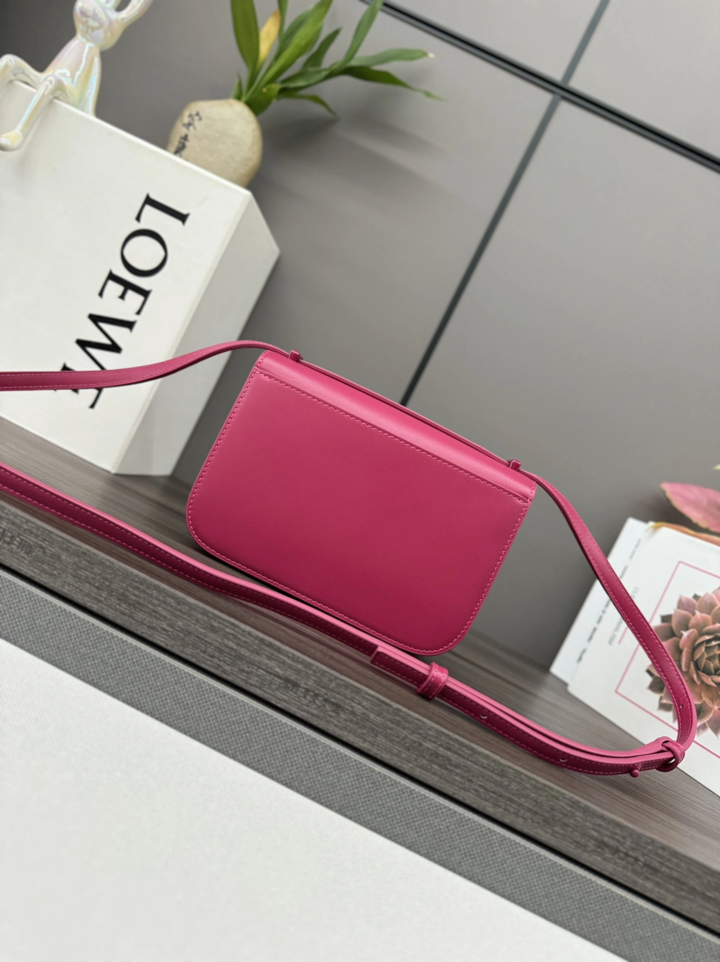 Classic Loewe Satchel Bags 67166