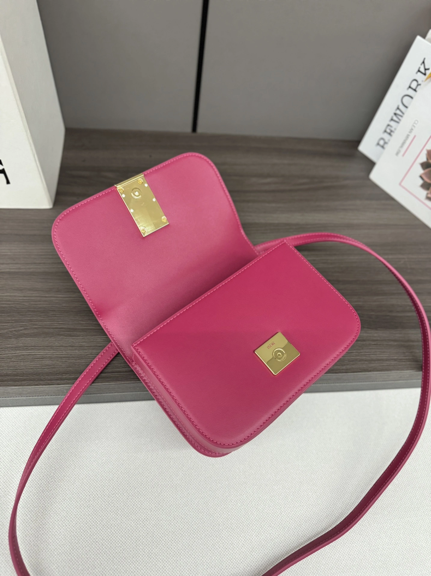 Classic Loewe Satchel Bags 67166