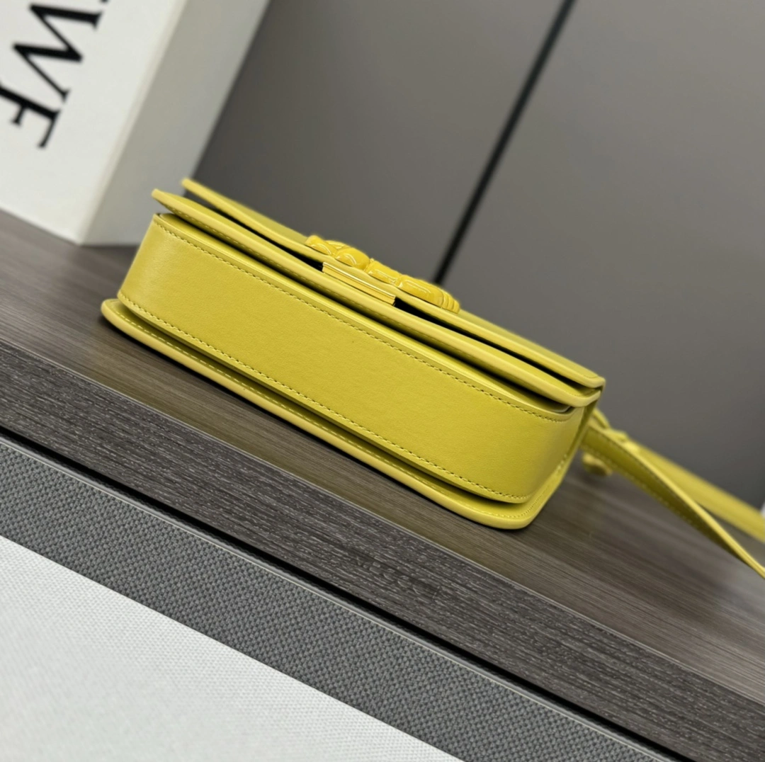 MoistureWicking Loewe Satchel Bags 67160