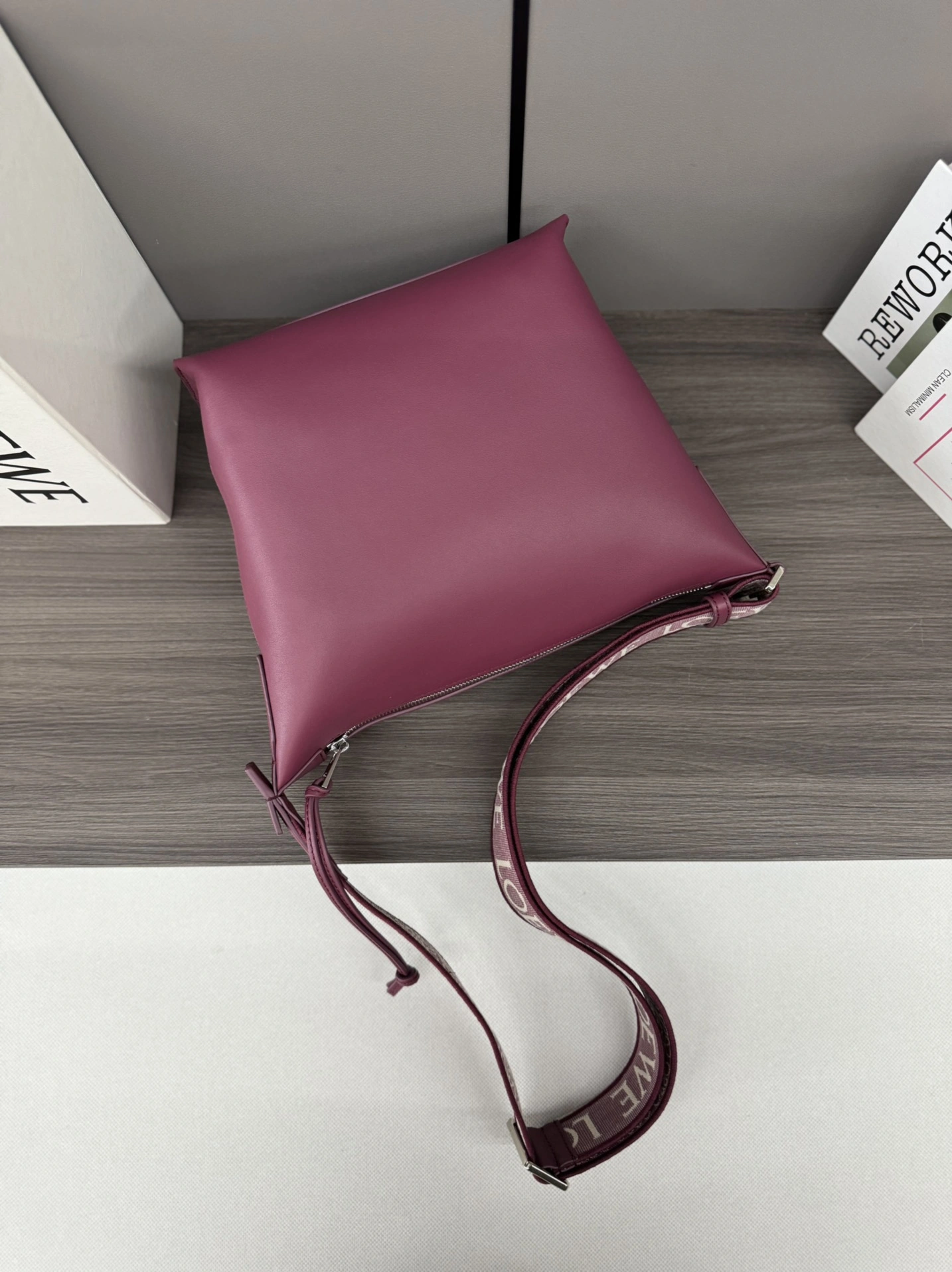 Timeless Loewe Satchel Bags 67163