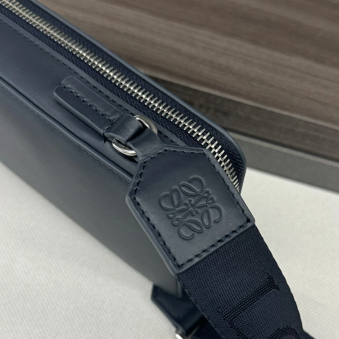 Functional Loewe Satchel Bags 67152