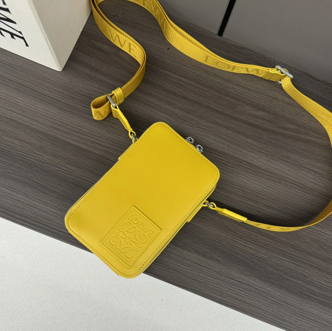 FlexibleFit Loewe Satchel Bags 67286