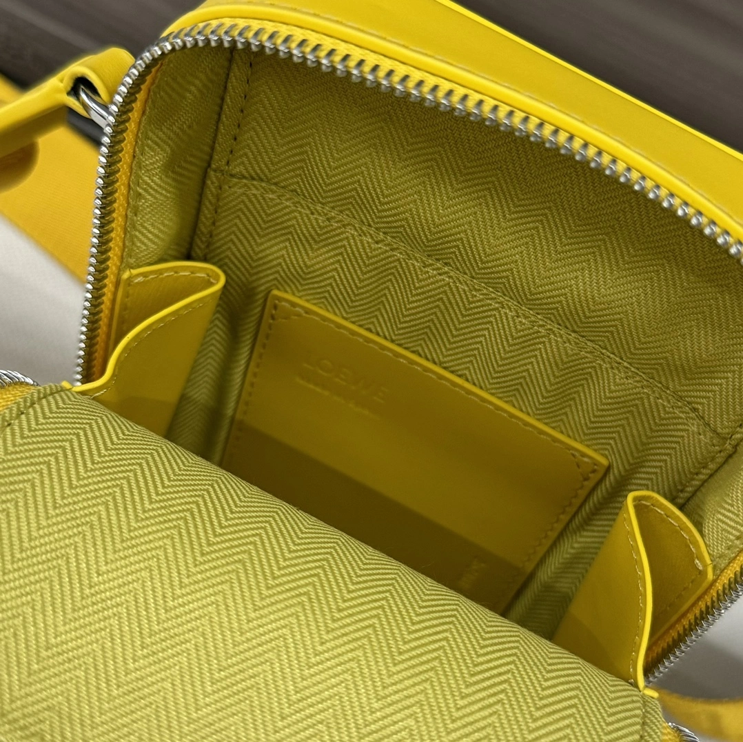FlexibleFit Loewe Satchel Bags 67286