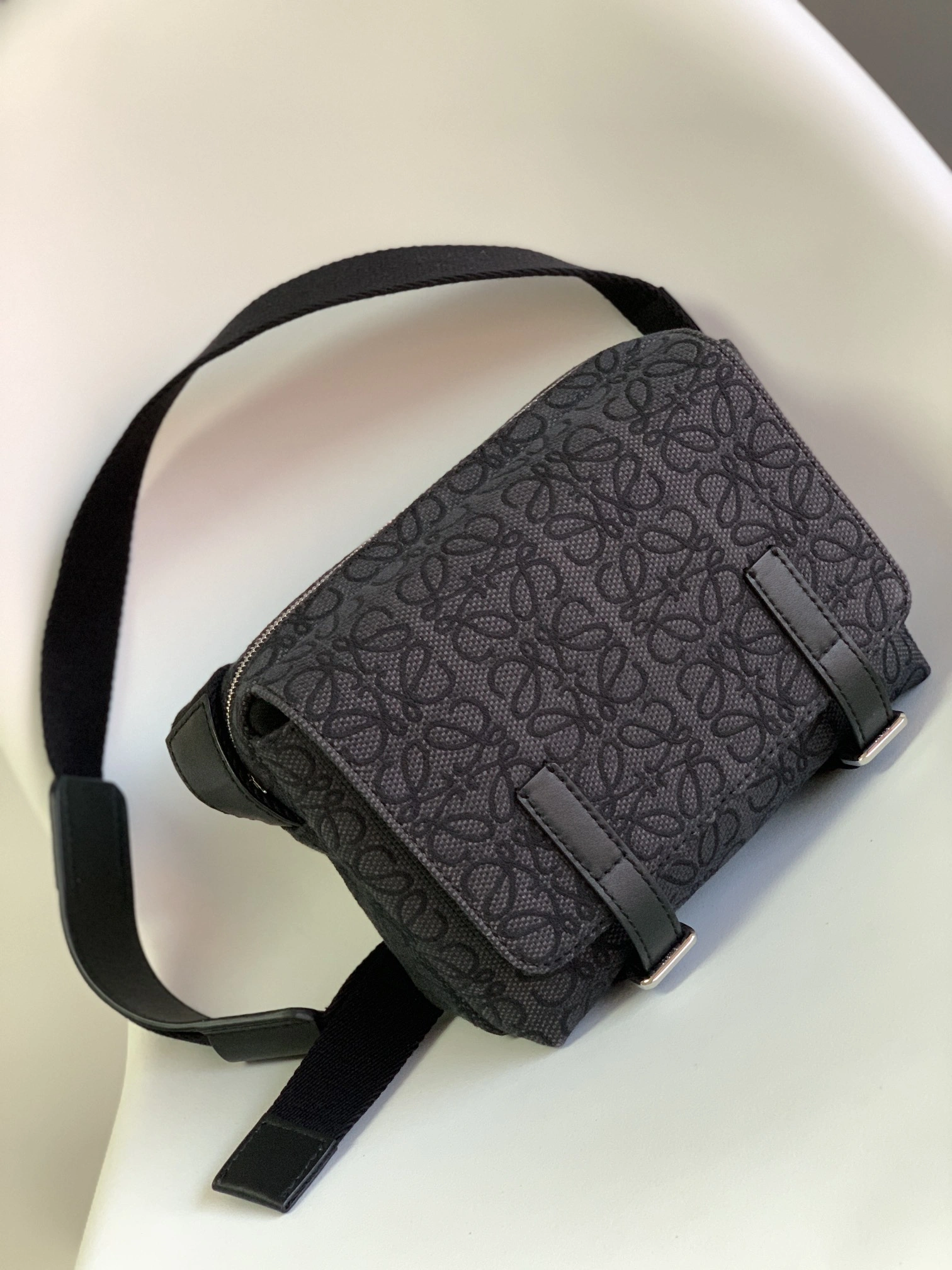 Attractive Loewe Satchel Bags 67189