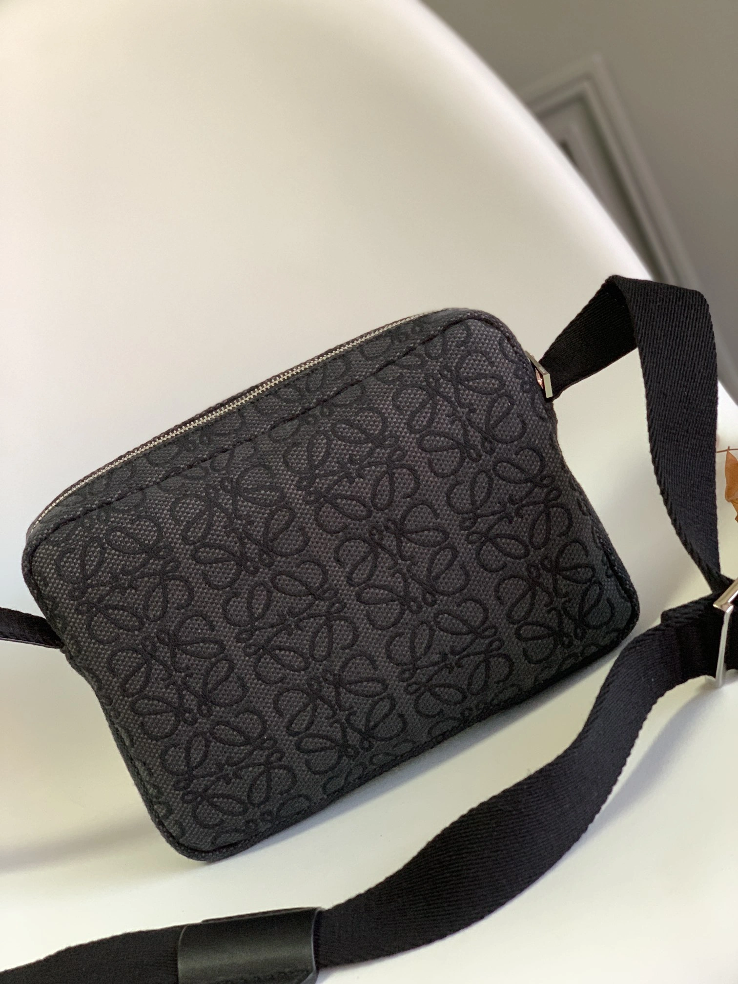 Attractive Loewe Satchel Bags 67189