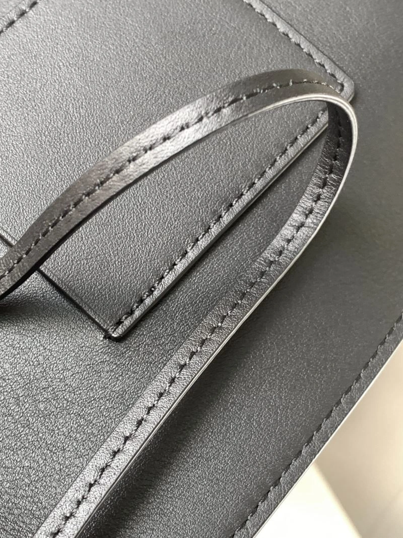 Loewe Satchel Bags Bright 77450