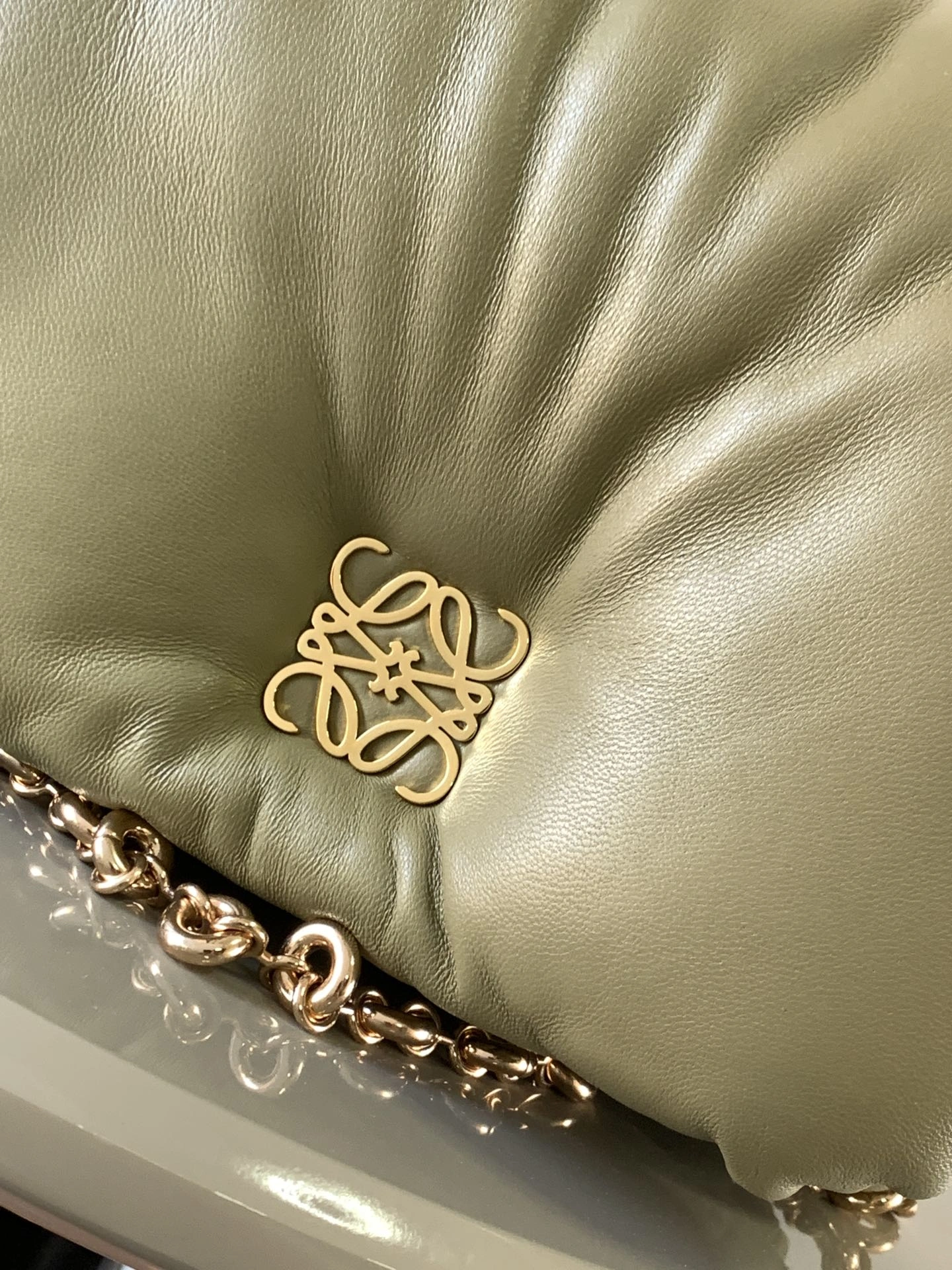 Fashionable Loewe Satchel Bags 71911