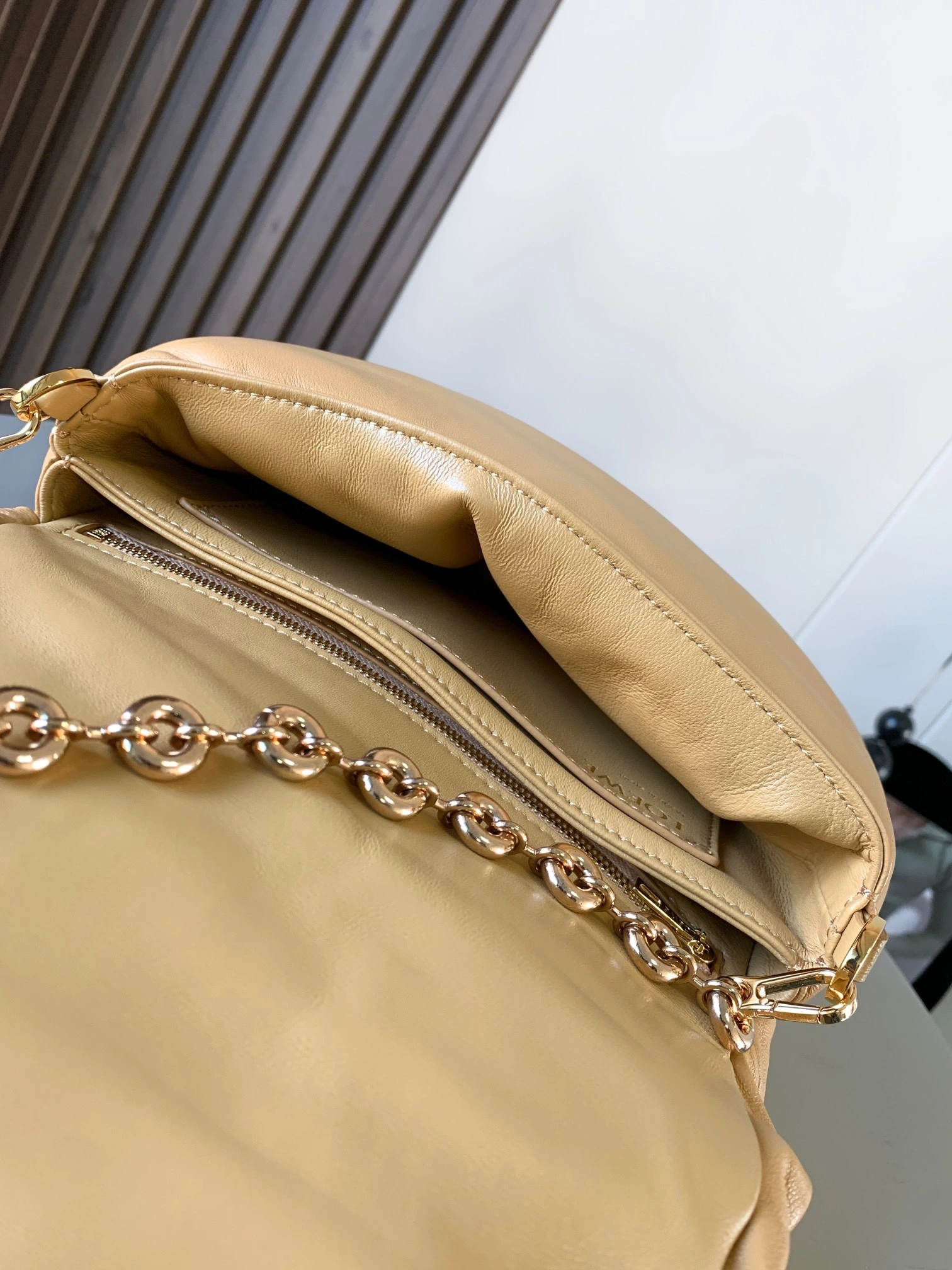 AllSeason Loewe Satchel Bags 71915