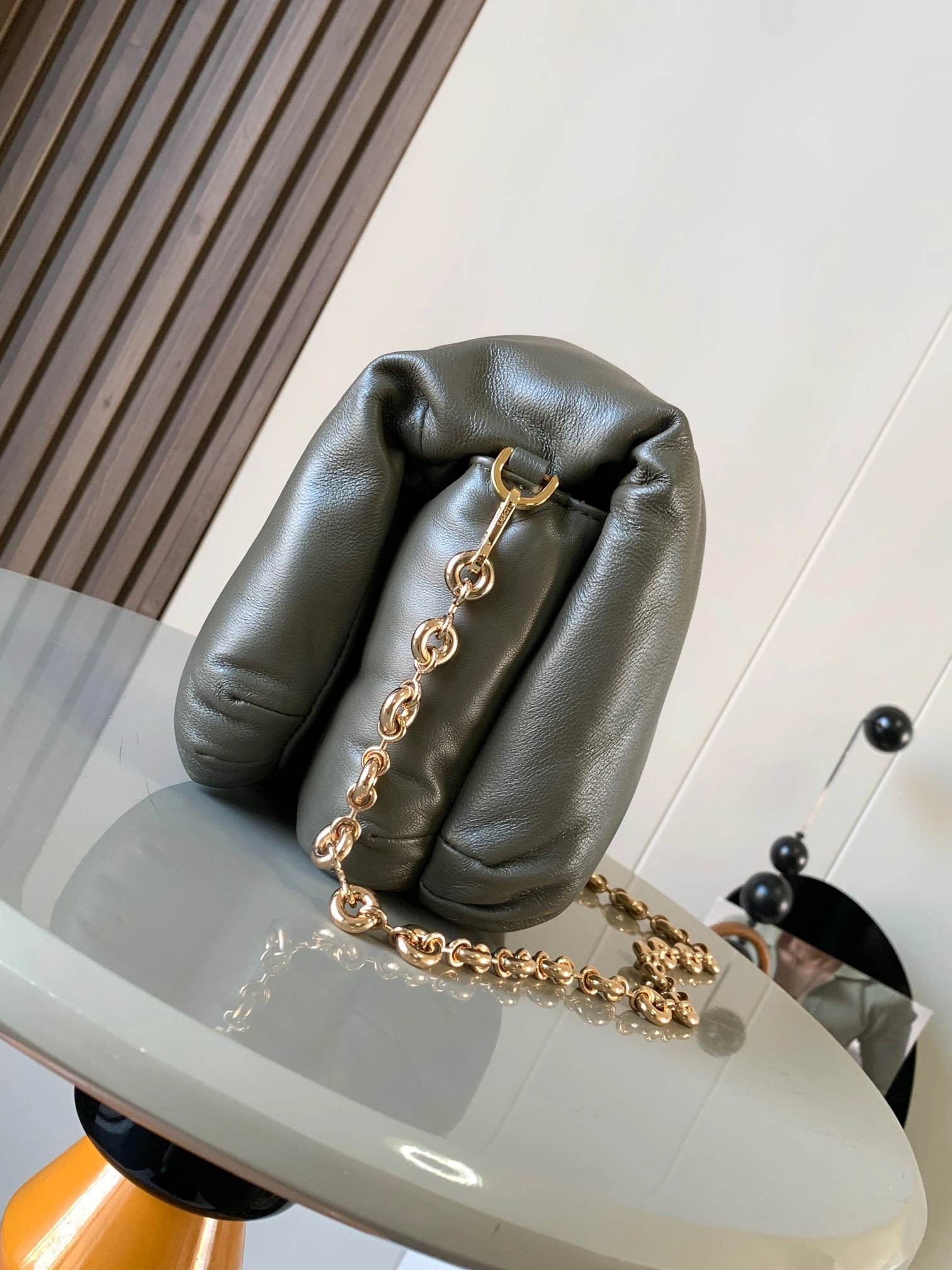 Loewe Satchel Bags Timeless 71918