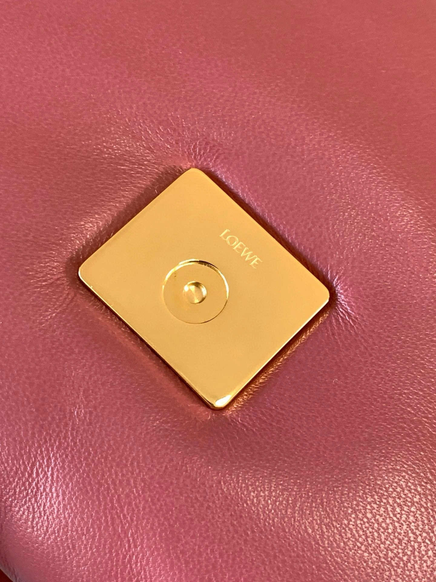 Loewe Satchel Bags Popular 71910