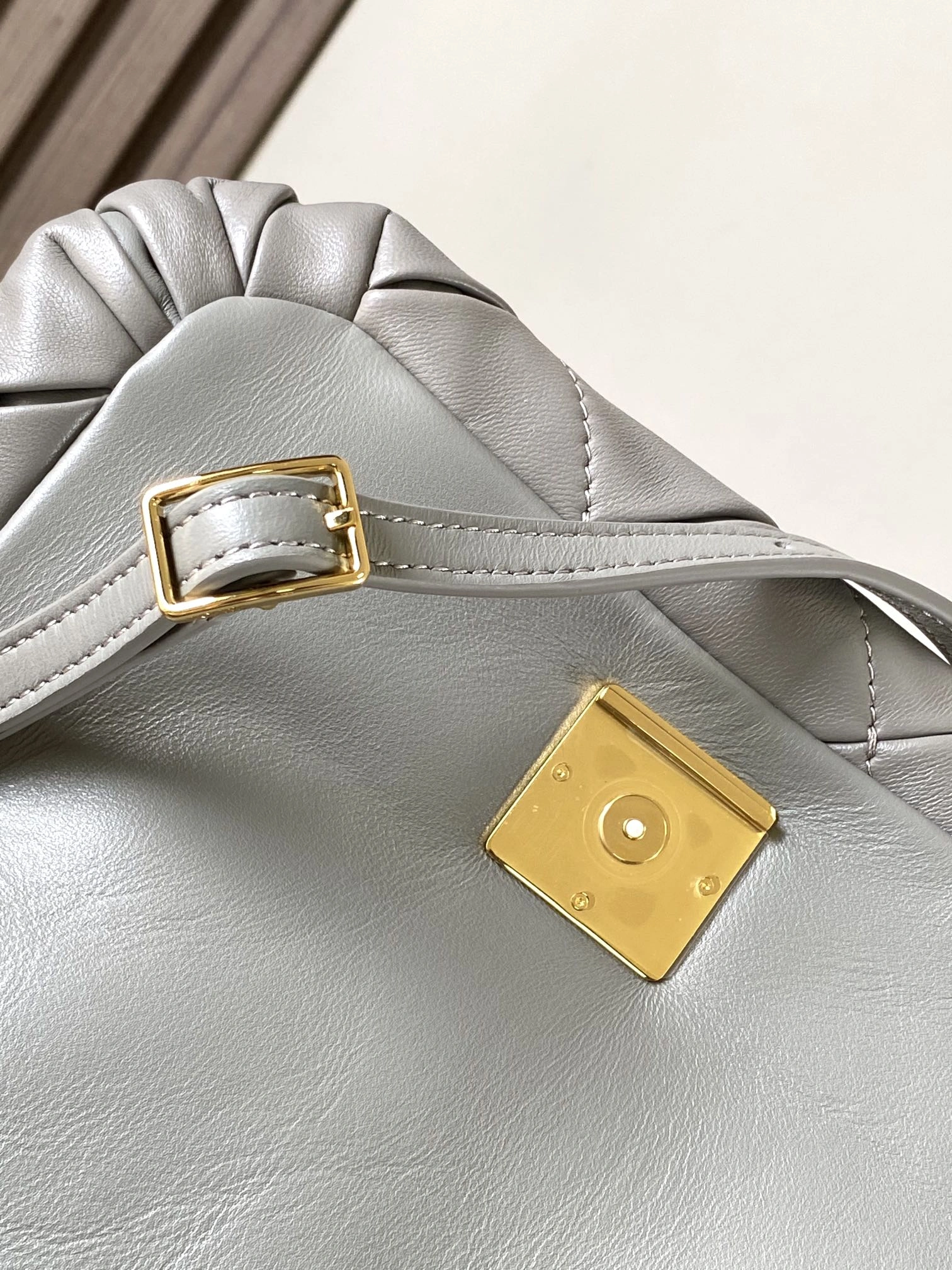 Loewe Satchel Bags Attractive 71944