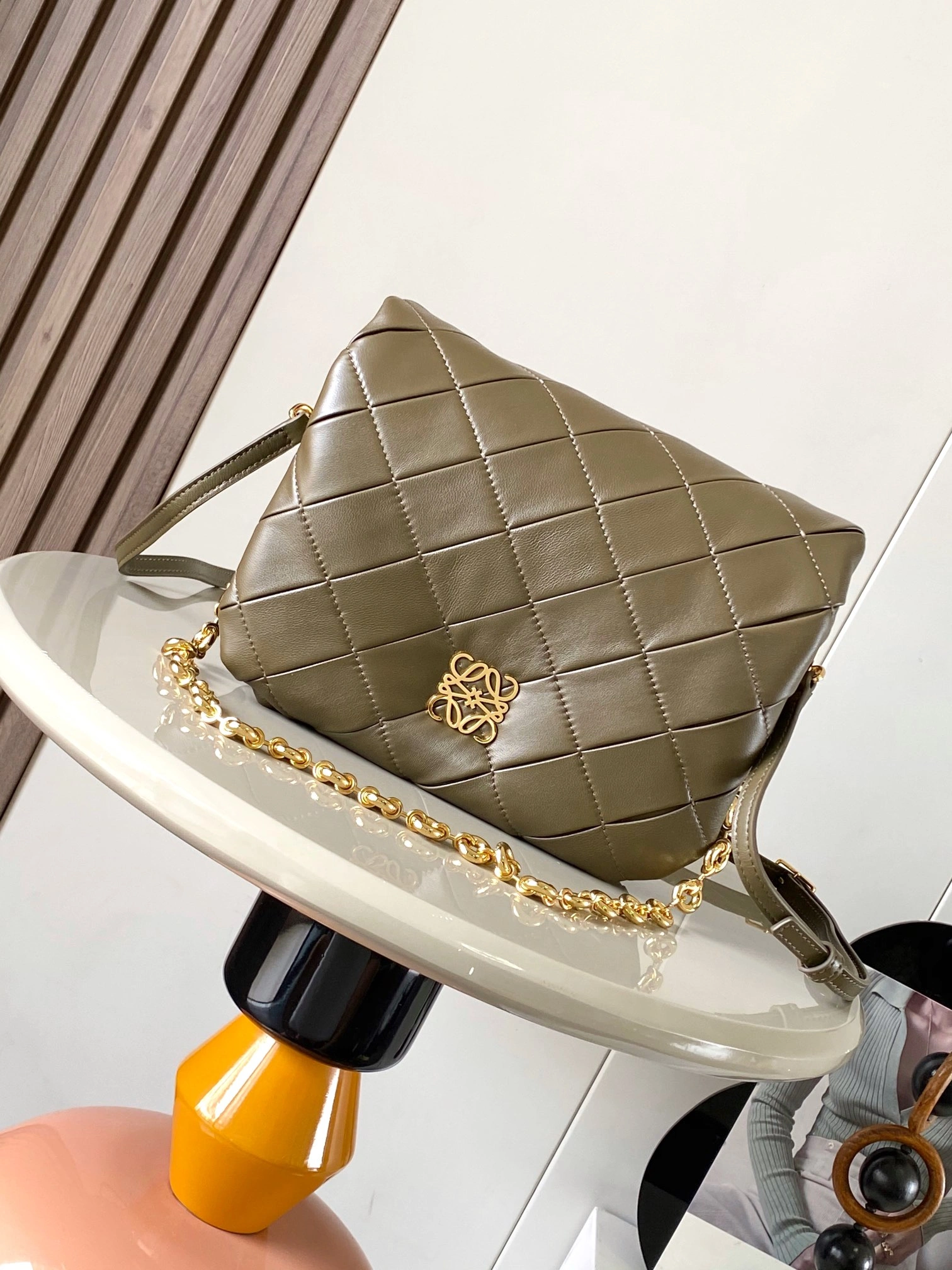 Fashionable Loewe Satchel Bags 71903