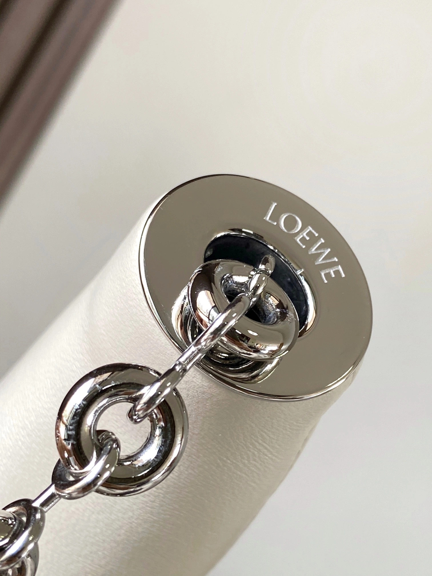 WrinkleFree Loewe Satchel Bags 71900