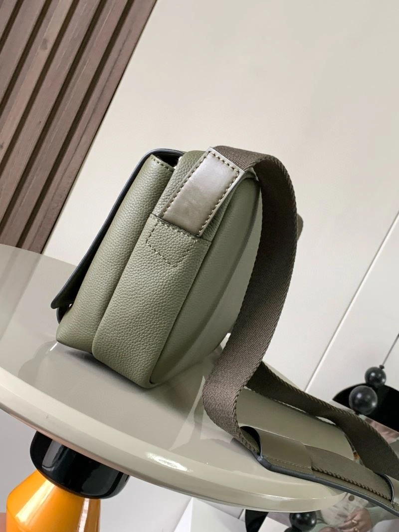 Loewe Satchel Bags Classic 67054