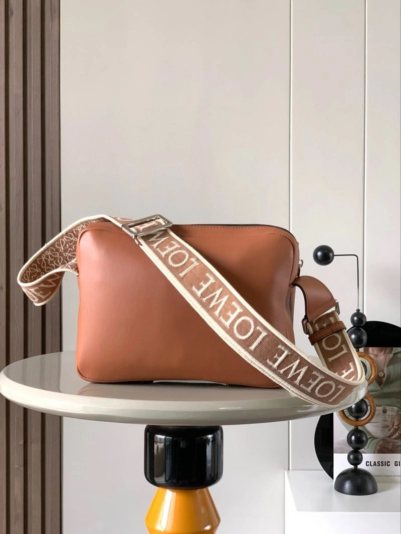 Cozy Loewe Satchel Bags 61173