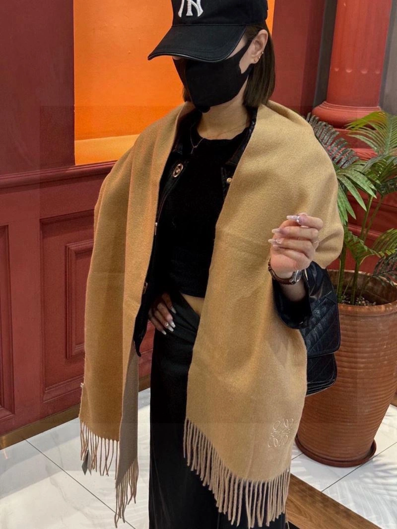 HighPerformance Loewe Scarf 270949
