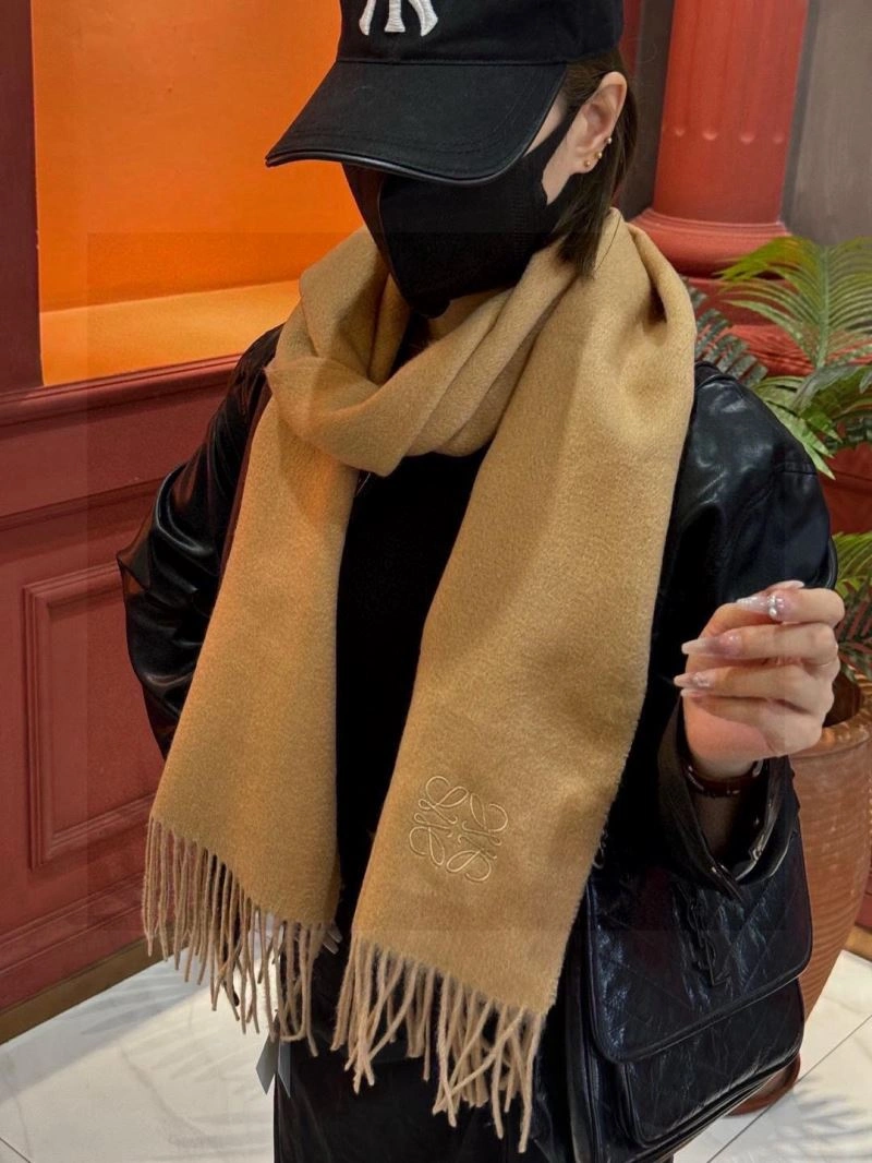HighPerformance Loewe Scarf 270949