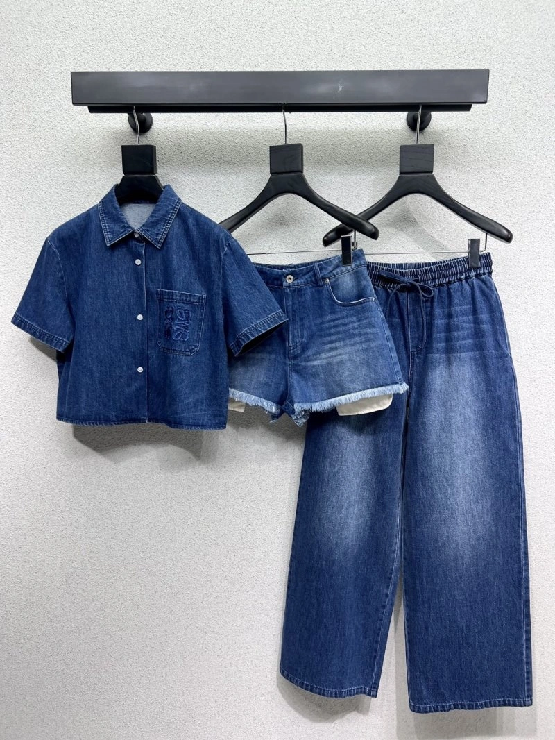 Loewe Shirts Versatile 151664