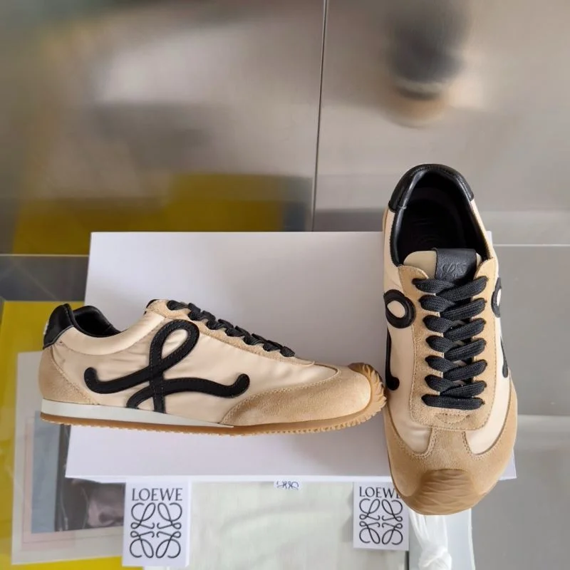 Loewe Shoes Comfortable 7842