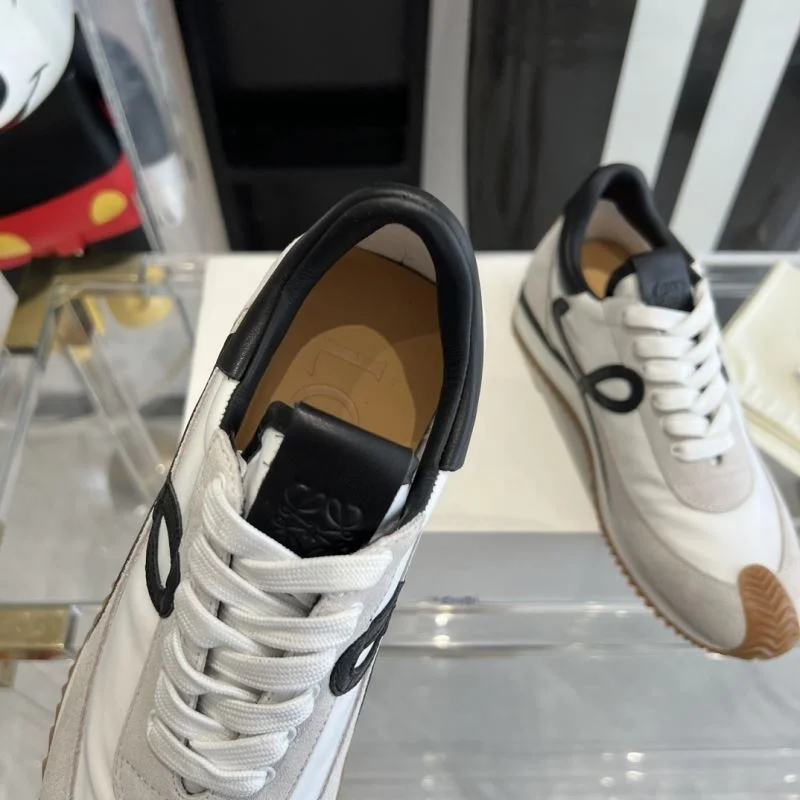 Sleek Loewe Shoes 7799