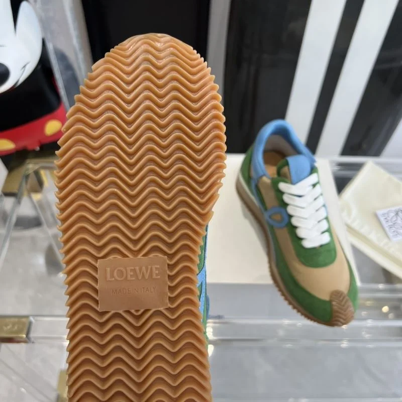 Sporty Loewe Shoes 7778
