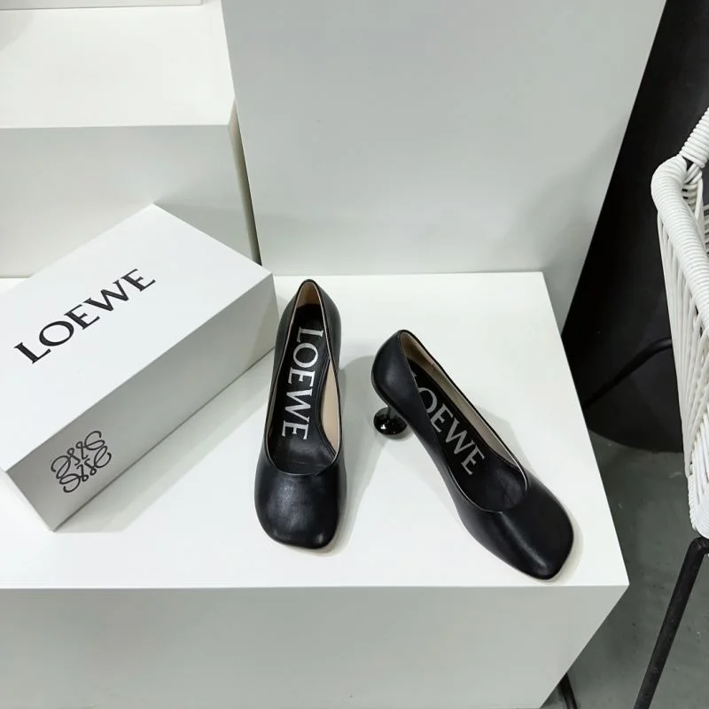 Classic Loewe Shoes 12135