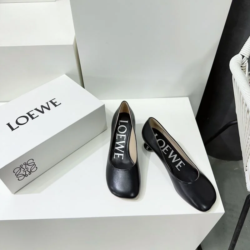 WaterResistant Loewe Shoes 12122