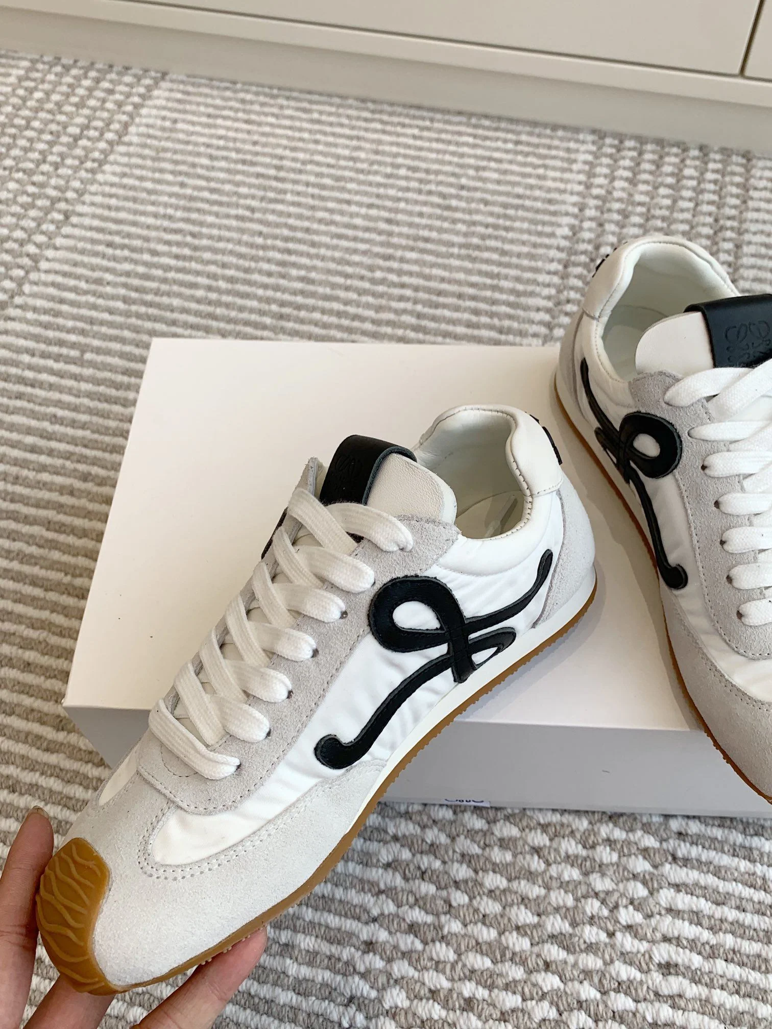 WeatherProof Loewe Shoes 6268