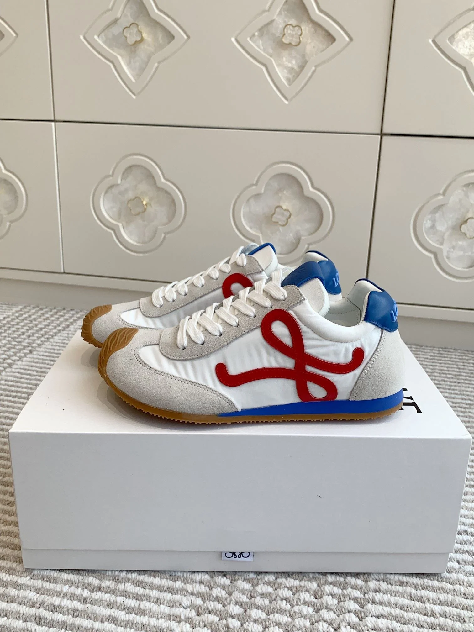 Versatile Loewe Shoes 6275