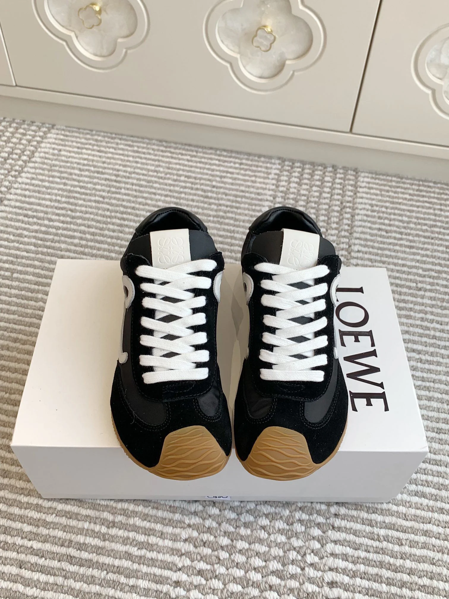 UrbanChic Loewe Shoes 6238