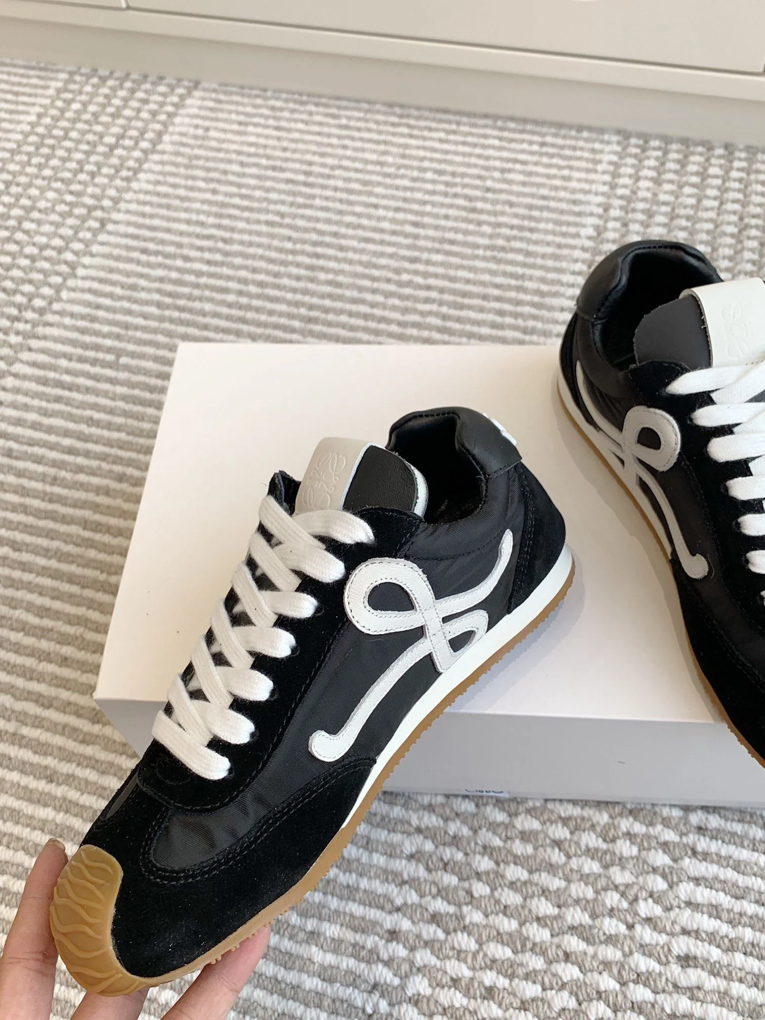 UrbanChic Loewe Shoes 6238