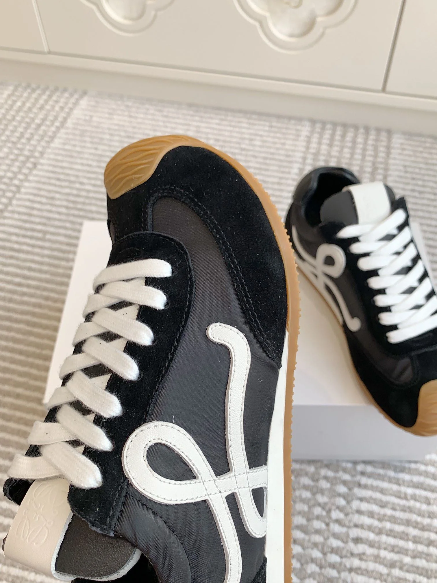 UrbanChic Loewe Shoes 6238