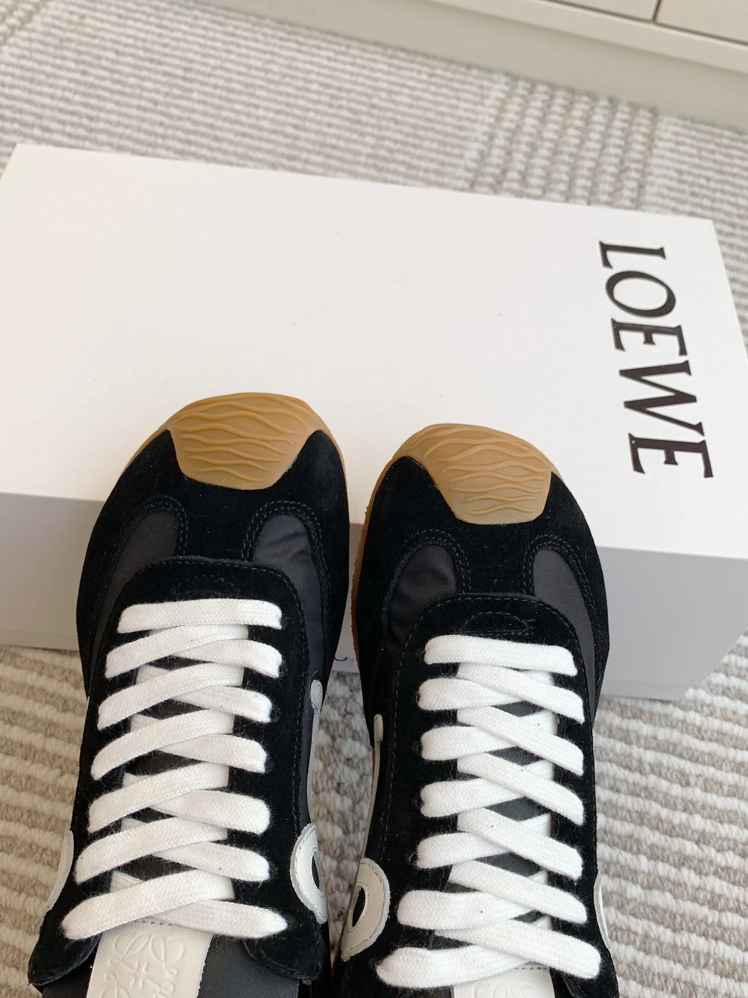 UrbanChic Loewe Shoes 6238