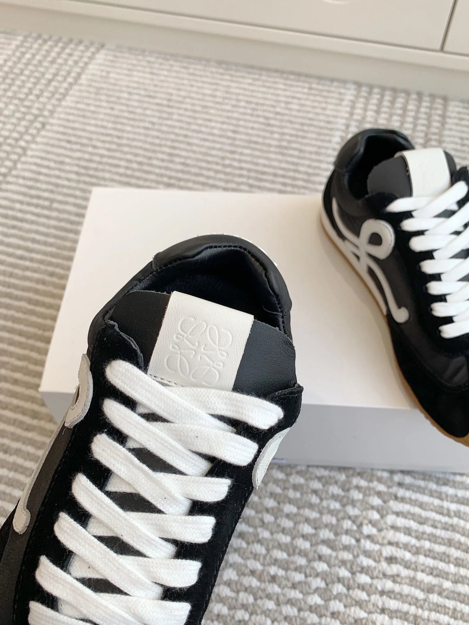 UrbanChic Loewe Shoes 6238
