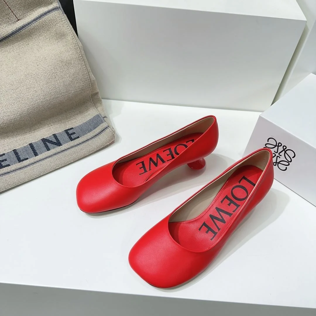 Loewe Shoes Unisex 6237