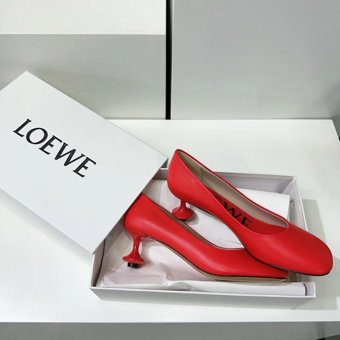 Loewe Shoes Unisex 6237