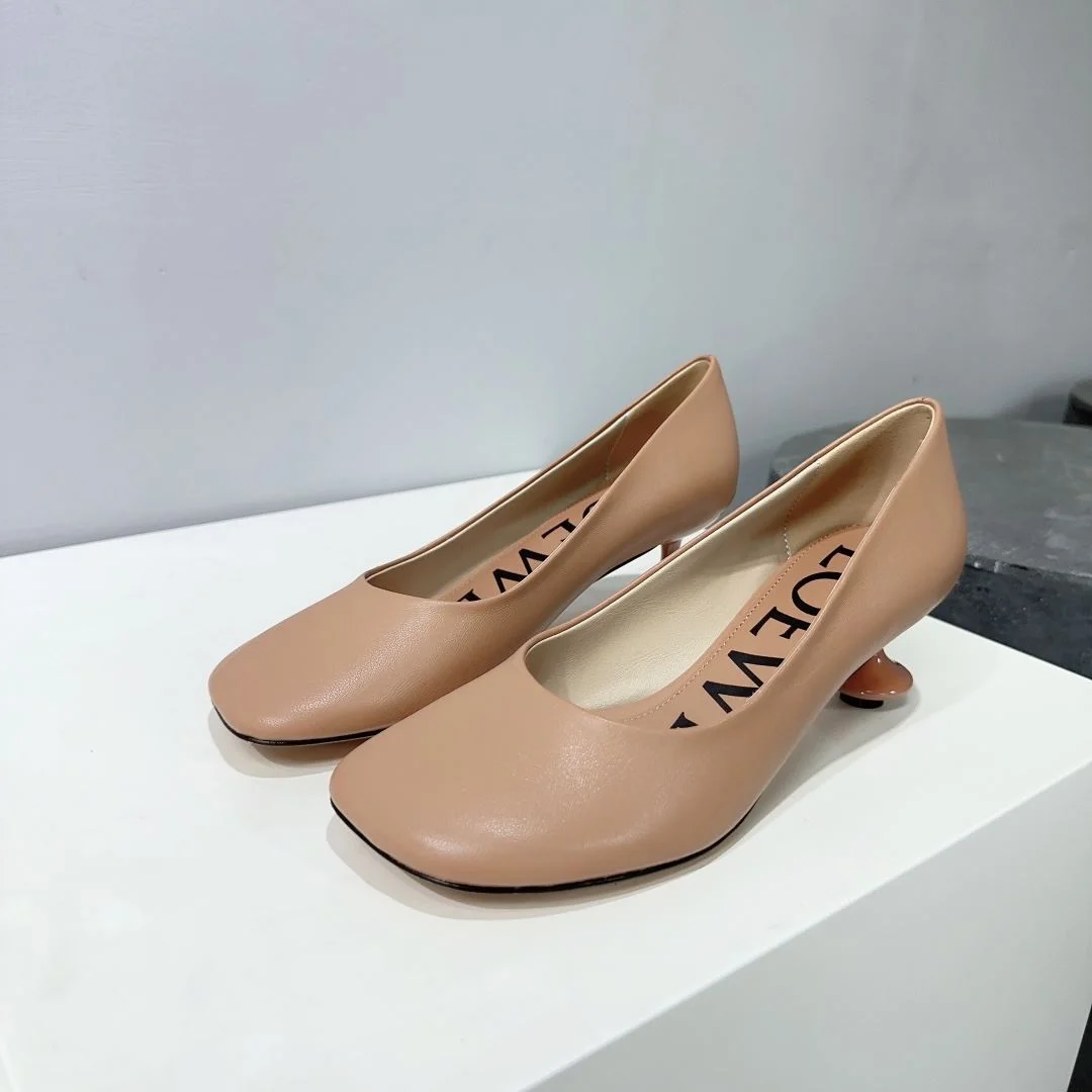 Loewe Shoes Sleek 6279
