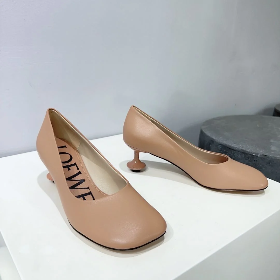Loewe Shoes Sleek 6279