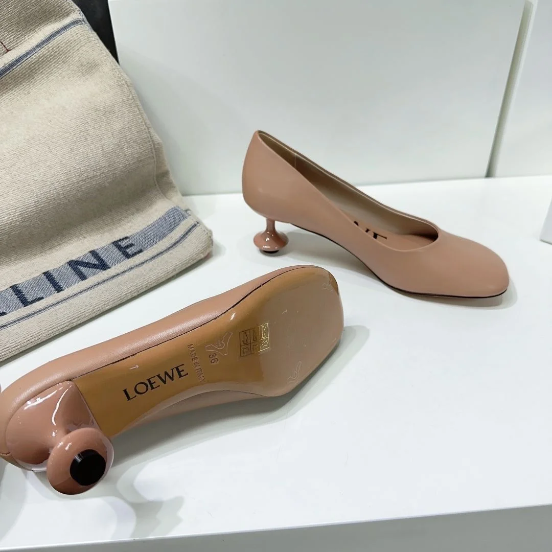 Loewe Shoes Sleek 6279