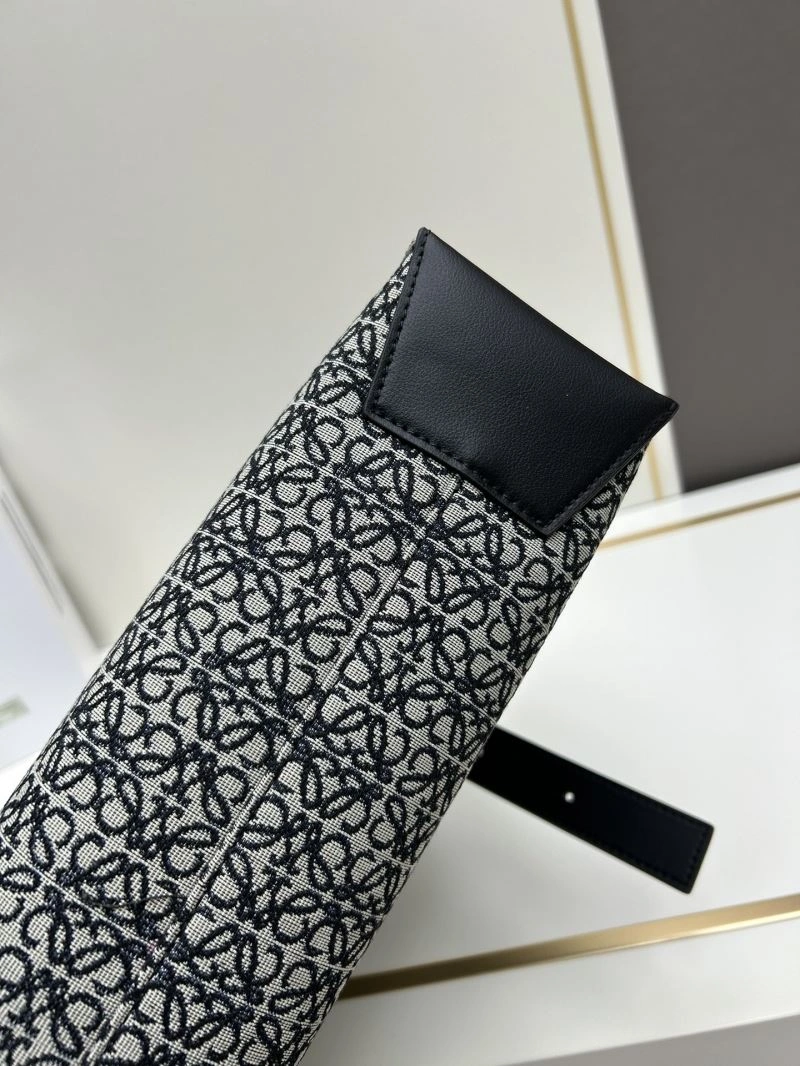 TechFriendly Loewe Shopping Bags 83603