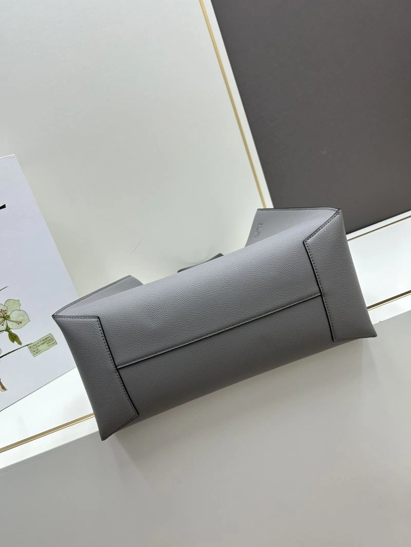 Snug Loewe Shopping Bags 83598