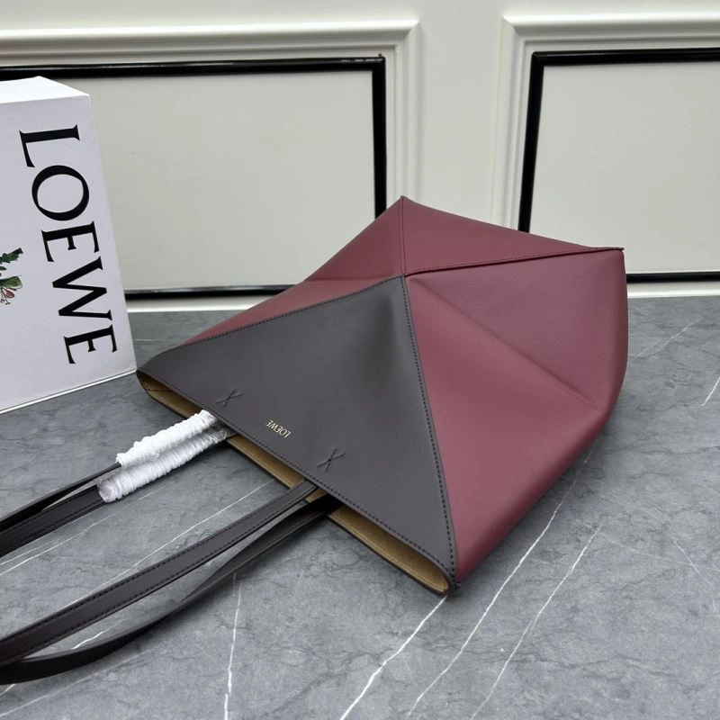 Compact Loewe Shopping Bags 83589